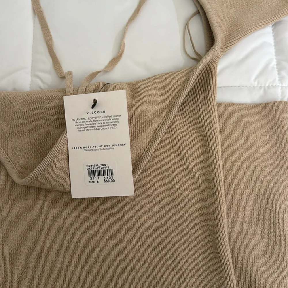 Glassons longsleeve halter knit dress - Picture 7 of 7